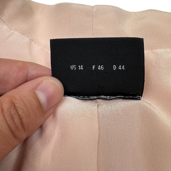 AKRIS Blush Pink 100% Silk Blazer - Picture 8 of 15